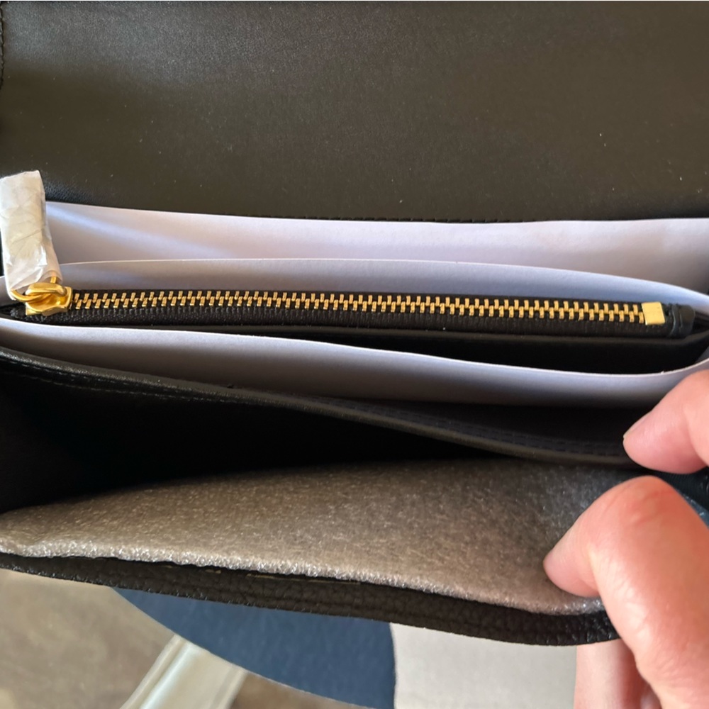 Oroton Dylan - Clutch & Pouch - Picture 10 of 14